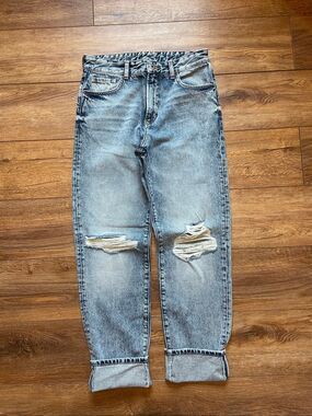 Pier One Light Wash Distressed Jeans Ripped Knees Cuffed Hem 32